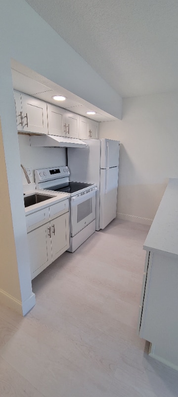 Building Photo - 1100 Turner St