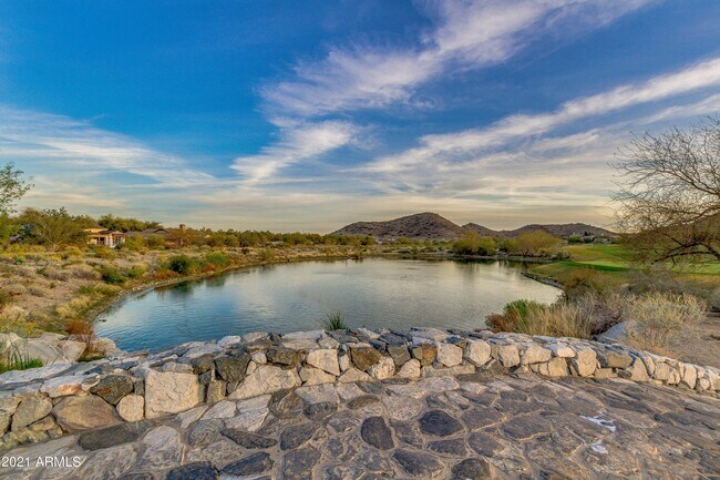 Building Photo - 21051 W Wycliff Dr