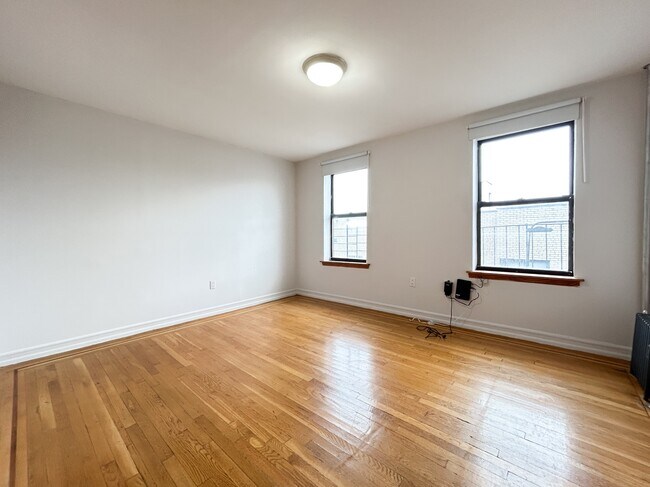 Floorplan - 183 Pinehurst Avenue