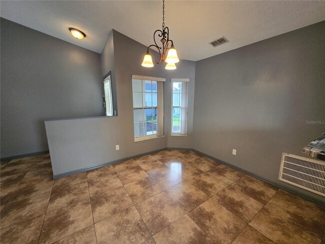 Building Photo - 4674 Prairie Point Blvd