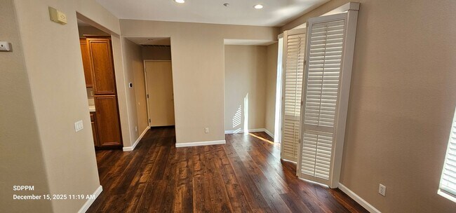 Building Photo - 4S RANCH / SAN DIEGO - Nice 3 Bedroom / 2.5 Bath House  AVAILABLE NOW!!