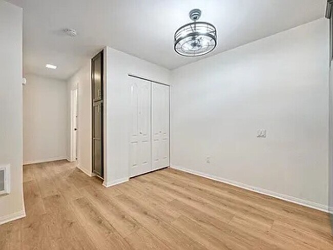 Building Photo - Allure Condo in Serra Mesa 2 Bedroom