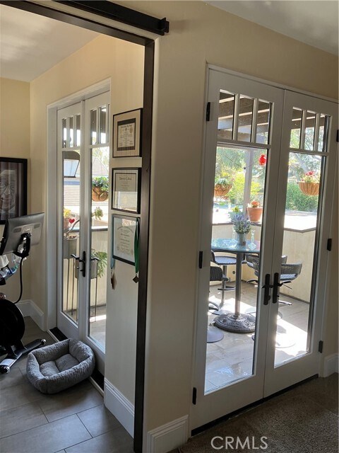 Building Photo - 707 12th St