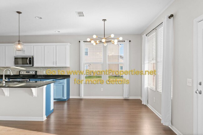 Building Photo - 1801 Stonewater Dr