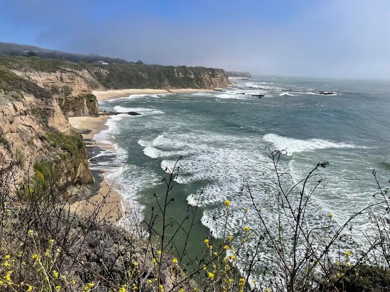 Coastline - 75 Fern Rd