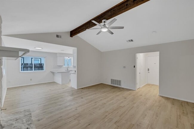 Building Photo - 3811 Tamil St