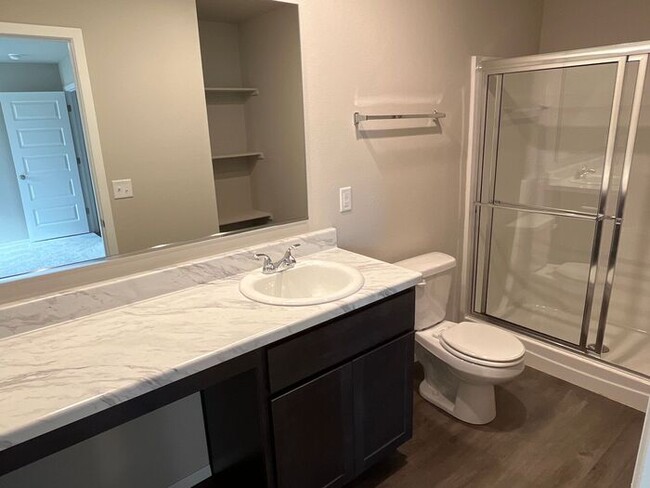 Building Photo - *Pre-leasing* Three Bedroom | Two Bath Hom...