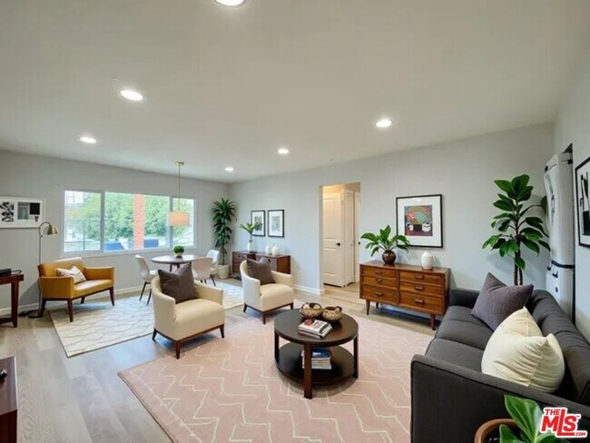 Primary Photo - 11702 Dorothy St