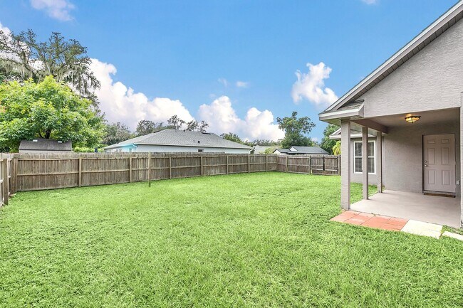 Building Photo - 1422 Saffron Trail