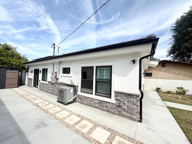 Building Photo - Brand New 2025 ADU in Prime Temple City Location!