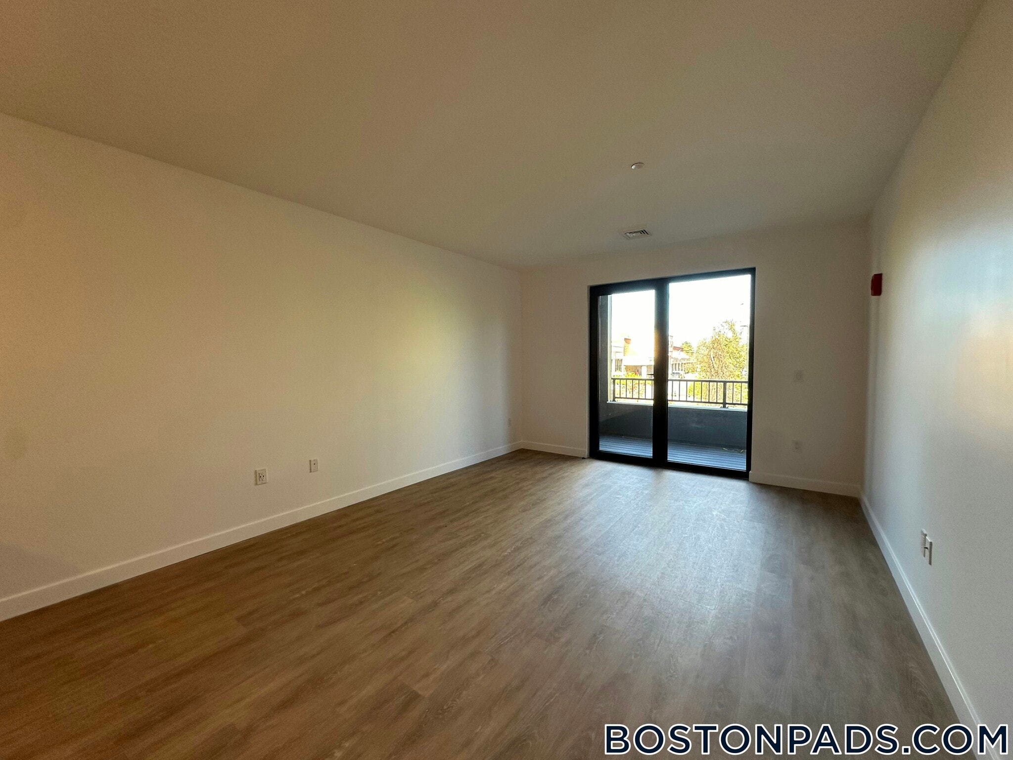 Building Photo - 199 Gardner St