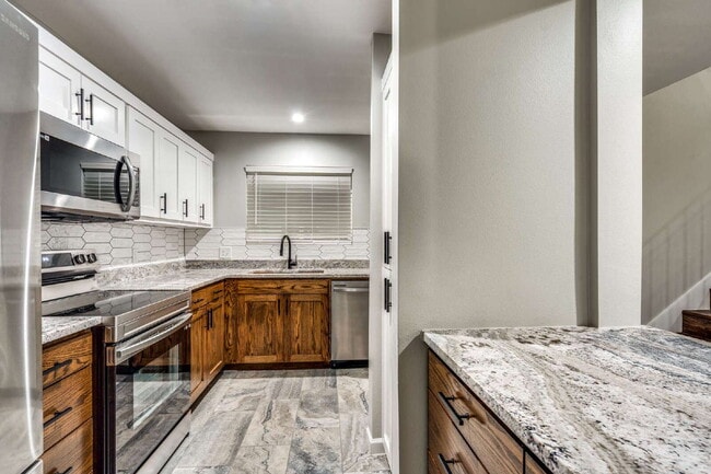 Building Photo - 9228 Flickering Shadow Dr