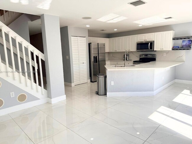 Building Photo - 11612 NW 51st Terrace