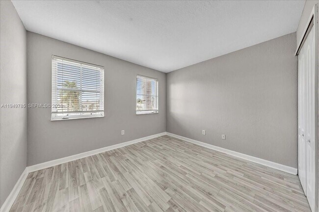 Building Photo - 4341 SW 160th Ave