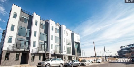 Building Photo - 2018 N Bryant St