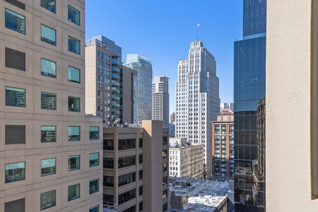 Building Photo - 246 2nd St