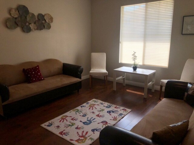 Building Photo - 2300 Sarah Ct