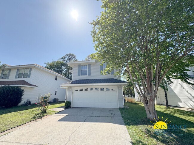 Building Photo - Charming 3-Bedroom Home in Central Destin – Prime Location!