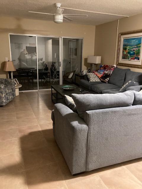 Building Photo - 3661 Via Poinciana