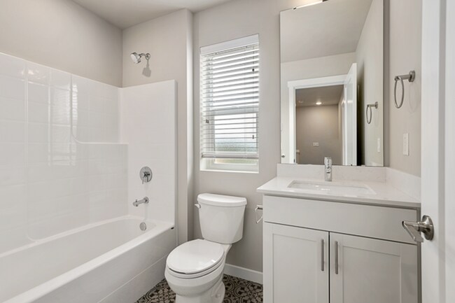 Building Photo - Modern Luxury in the Heart of Kenmore | 4B...