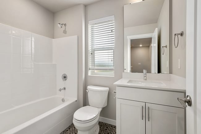 Building Photo - Modern Luxury in the Heart of Kenmore | 4Bed 3.5Bath | $3,599