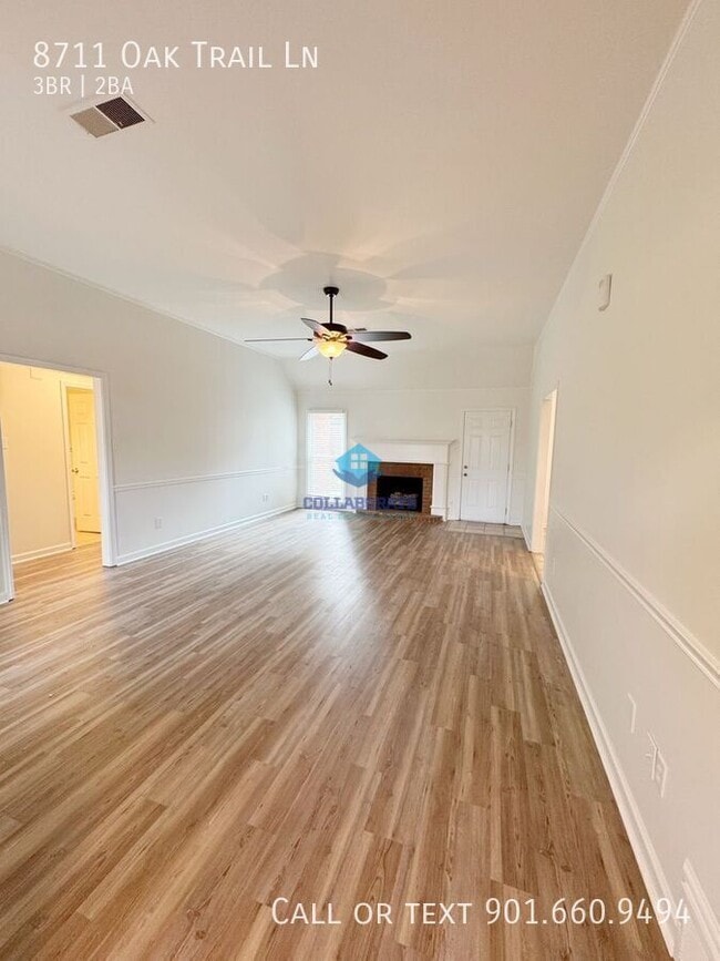 Building Photo - 8711 Oak Trail Ln