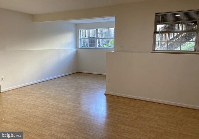 Building Photo - 6802 Cedar Loch Ct