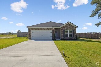 Building Photo - AVAILABLE JULY 2025 [PET FRIENDLY]