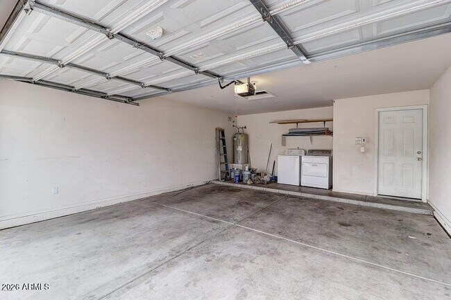 Building Photo - 14916 W Acapulco Ln