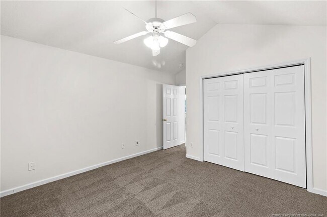 Building Photo - 757 Stone Cross Dr