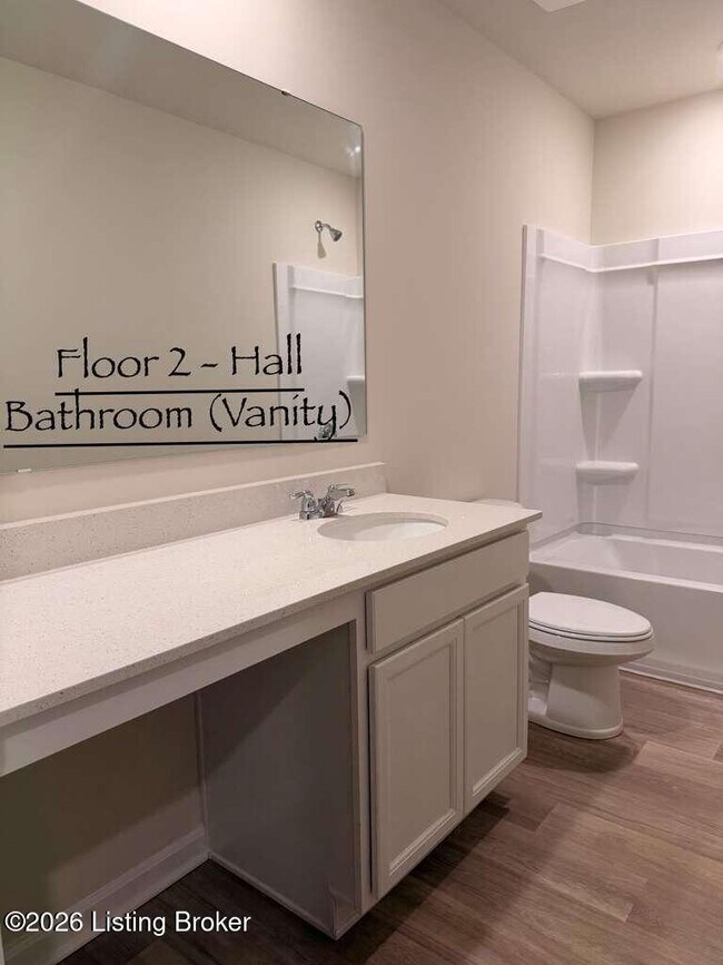 Building Photo - 2019 Lyndon Green Cir