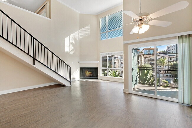 Building Photo - Highridge