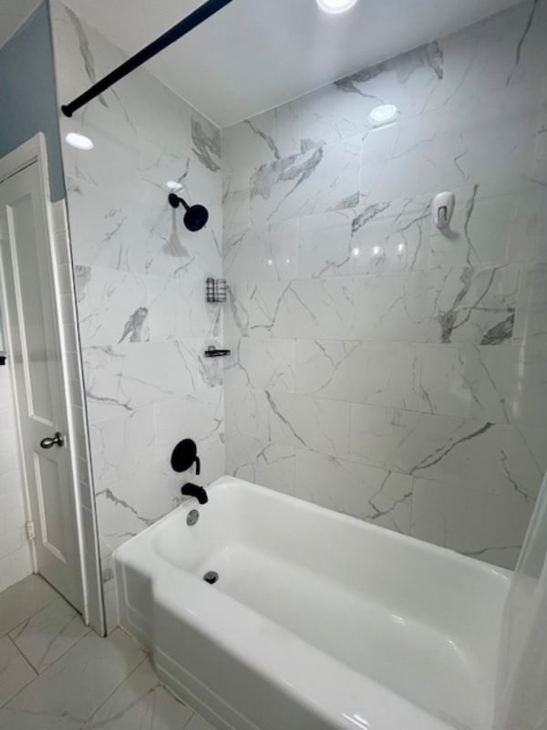 Building Photo - 8130 Kirkwall Ct