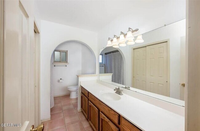 Building Photo - 6564 Brisa Del Mar Dr