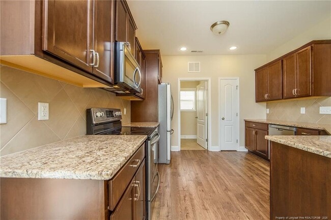 Building Photo - 620 Stonebriar Ave