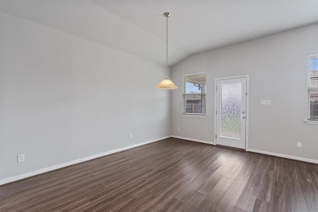 Building Photo - 17300 Antioch Ave
