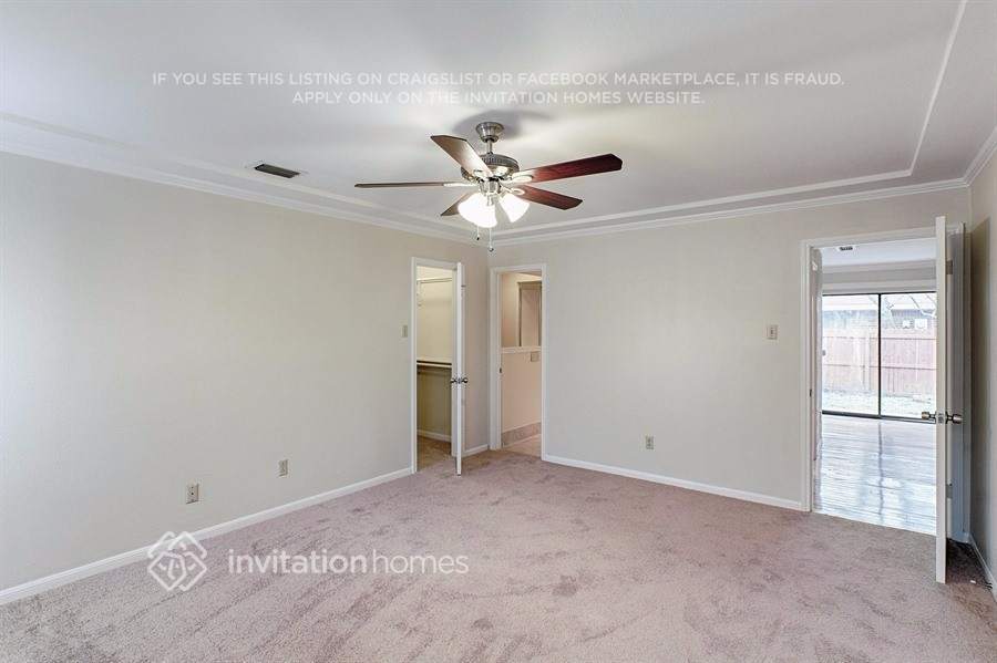 Building Photo - 1720 Brighton Dr