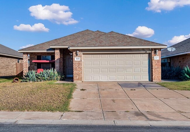 Primary Photo - 705 E 95th St