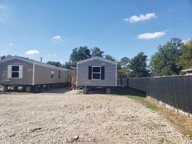 Building Photo - 15819 Lillja Rd