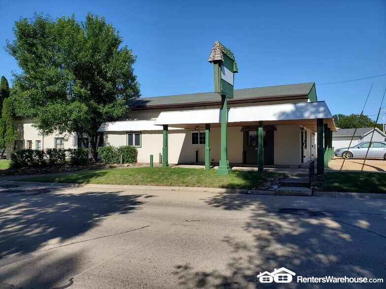 Primary Photo - 224 N Nicollet St