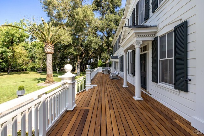 Building Photo - 989 Rutherford Rd