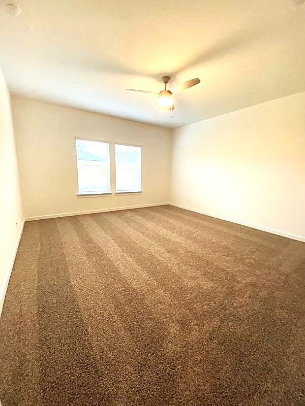 Building Photo - 4971 Edgewood Dr