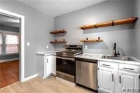 Building Photo - 1431 Hertel Ave