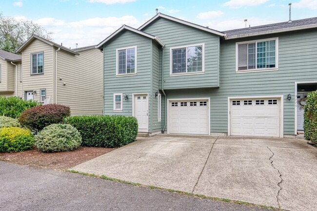 Primary Photo - MUST SEE!!! This well-maintained 3 bedroom...