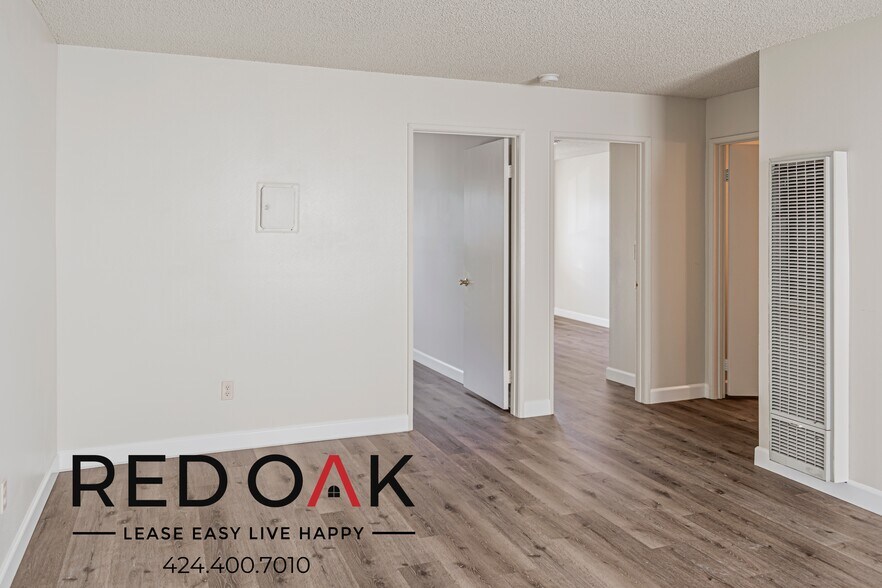 Building Photo - 12767 San Fernando Rd