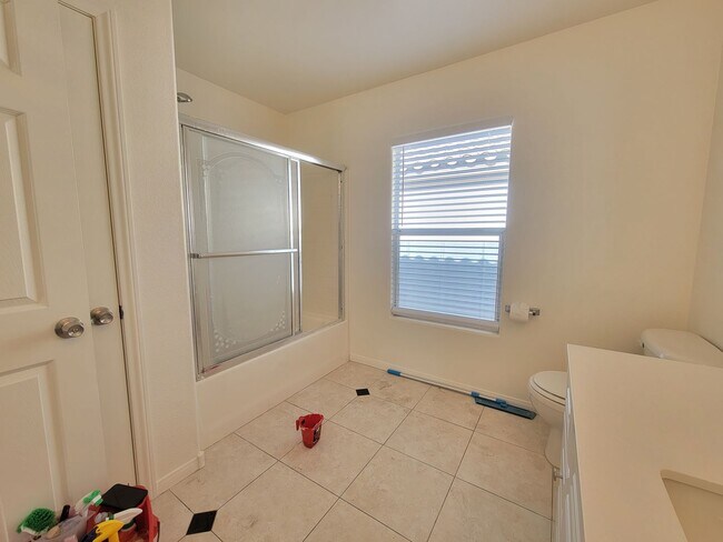 Building Photo - 7614 Hope Valley St