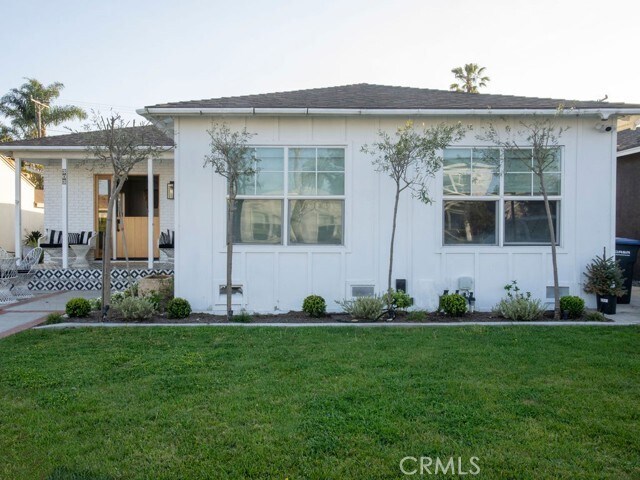Primary Photo - 303 Flower St