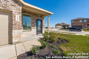 Building Photo - 104 Paige Pl