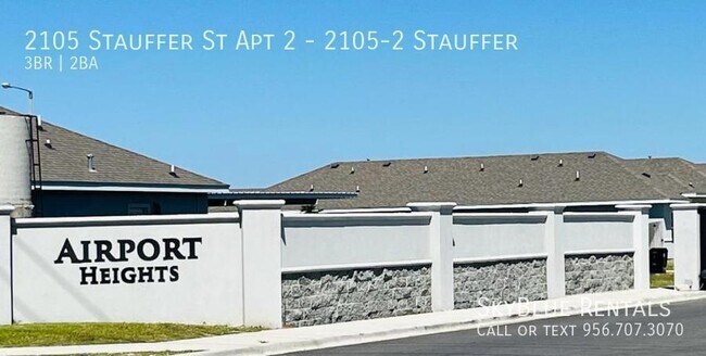Building Photo - 2105 Stauffers St