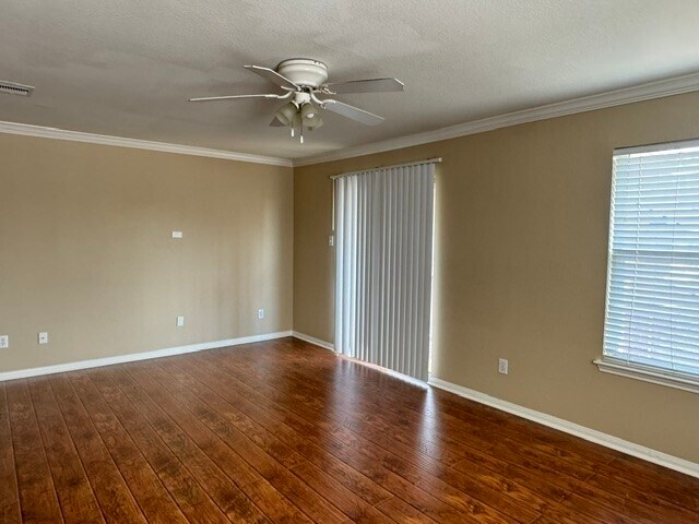 Building Photo - 3817 Shire Valley Dr